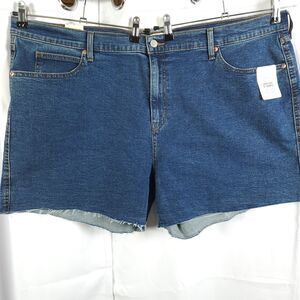 NWT Signature Levi Strauss Womens 28 Blue Heritage High-Rise Fray Hem Shorts